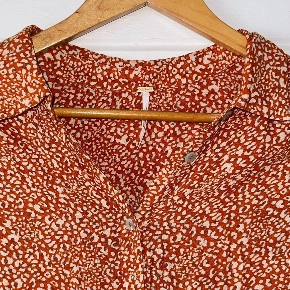 Free People Celia Print Tie Front Button Down Cropped Boho Blouse Sz L